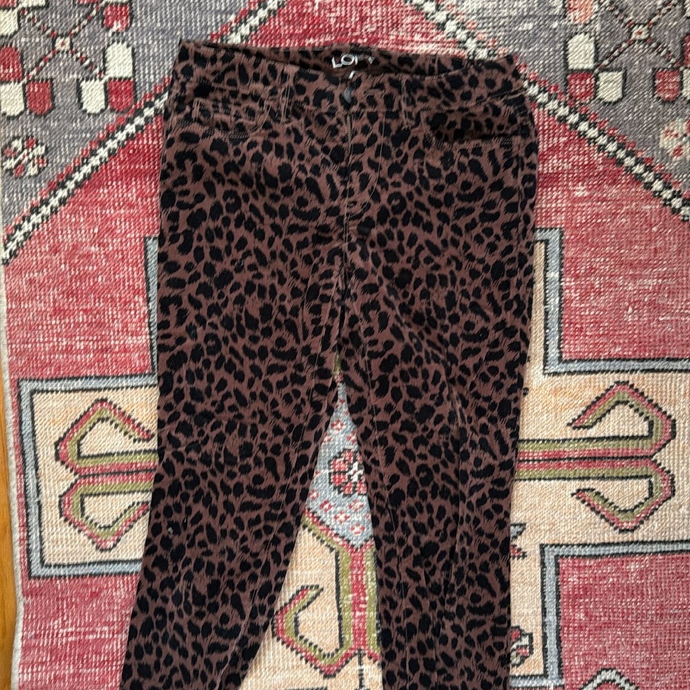 Ann Taylor Loft velour leopard pants like new size 26/2 Petite